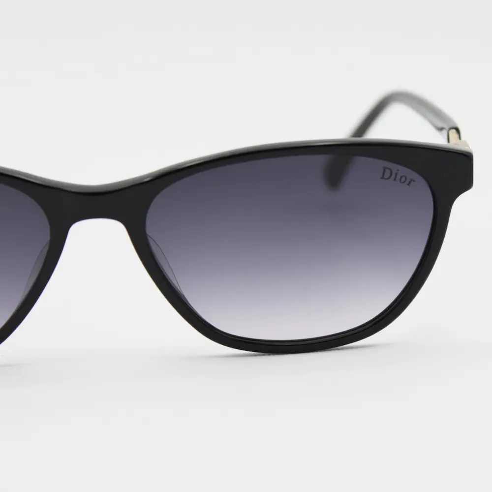 عینک آفتابی دیور زنانه 8017