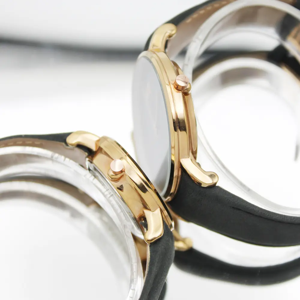 ساعت مچی عقربه ای ست زنانه و مردانه اچ اند ام مدل 646