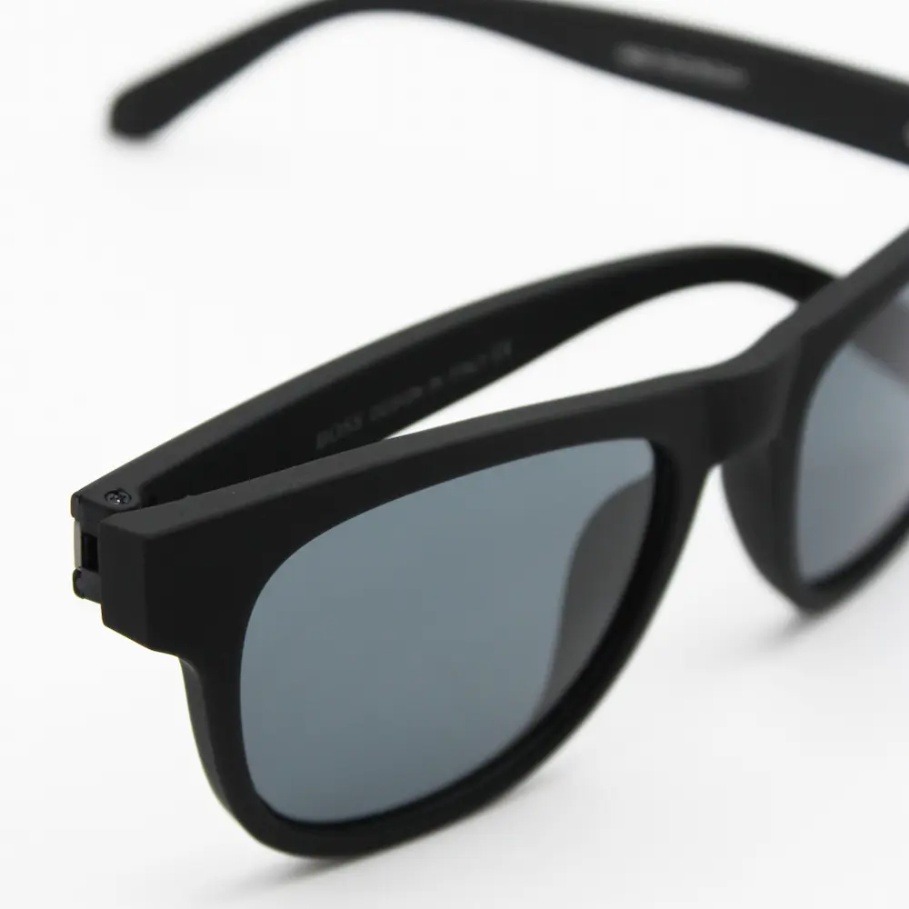 عینک آفتابی مردانه باس مدل 8605