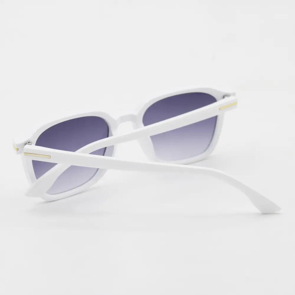 عینک آفتابی زنانه تام فورد مدل 89005