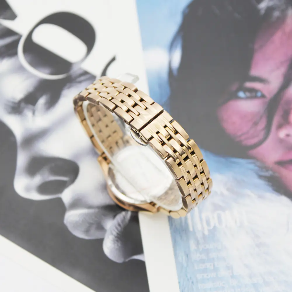 ساعت مچی عقربه ای زنانه سیتیزن مدل 2131