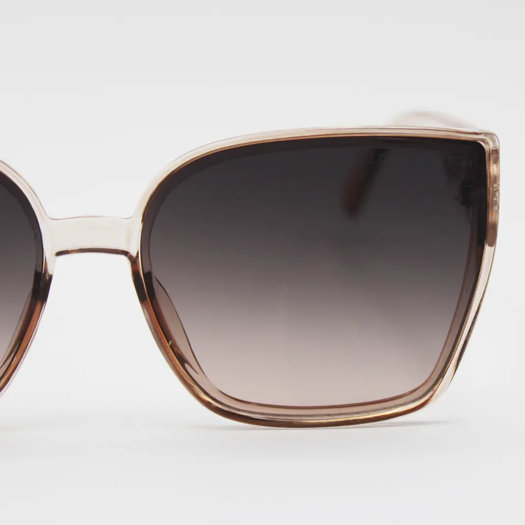 عینک آفتابی زنانه لویی ویتون مدل 8838