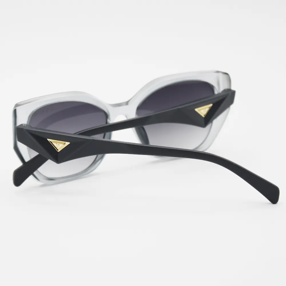 عینک آفتابی زنانه پرادا مدل 6009