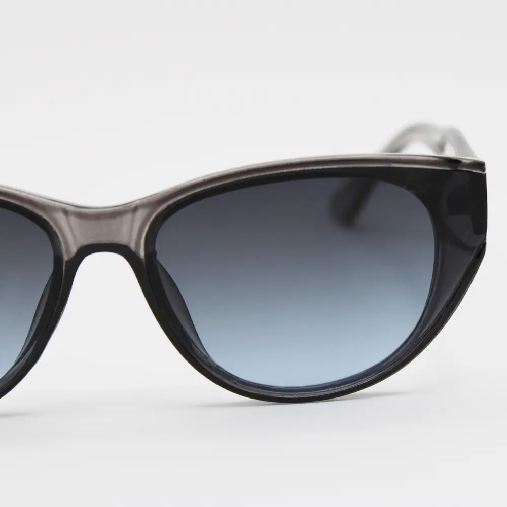 عینک آفتابی زنانه کارتیر مدل 58201