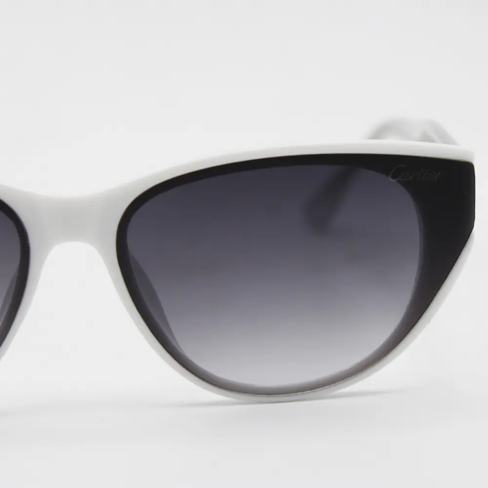 عینک آفتابی زنانه کارتیر مدل 58201