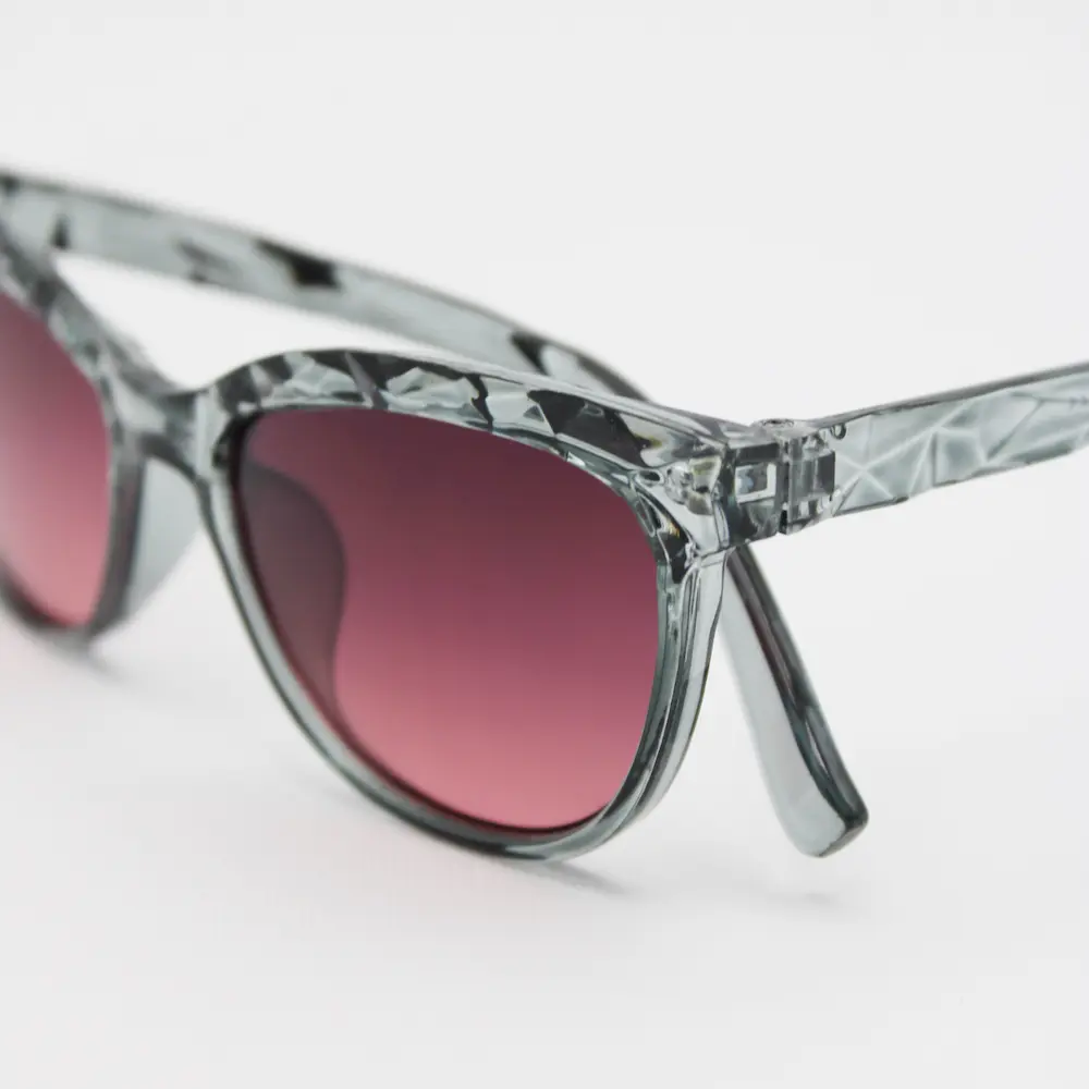 عینک آفتابی بچگانه مدل K105