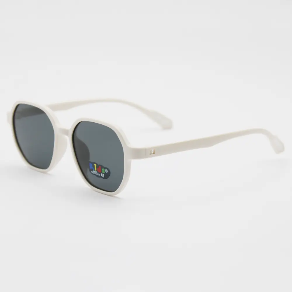 عینک آفتابی بچگانه مدل K106