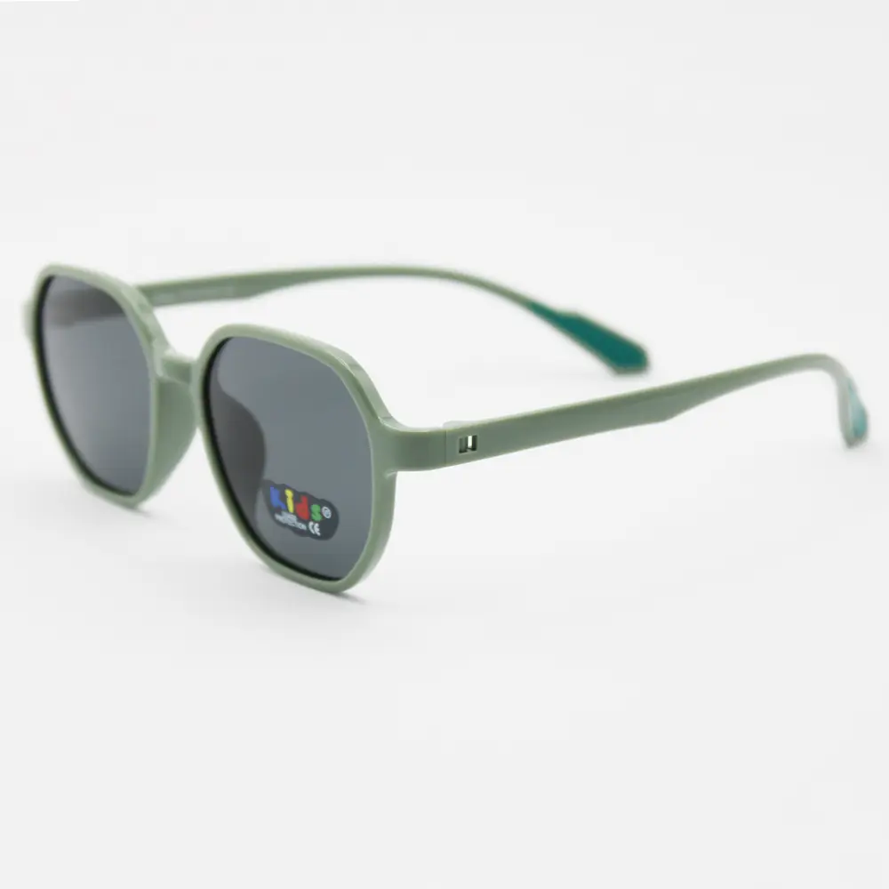 عینک آفتابی بچگانه مدل K113