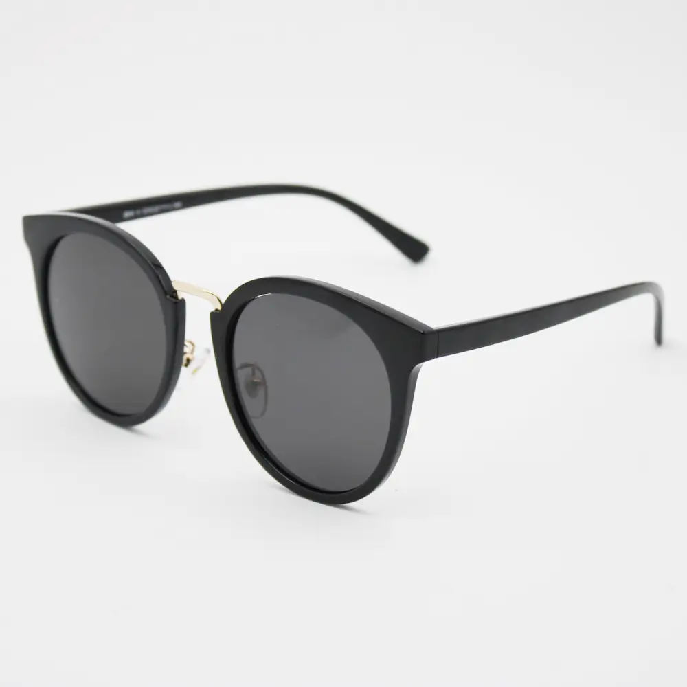 عینک آفتابی زنانه دونا مدل 86