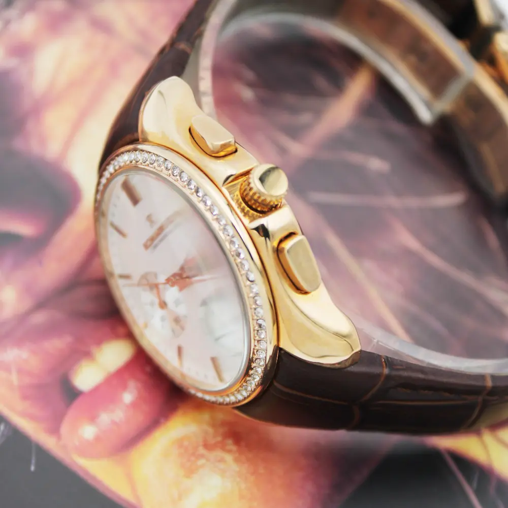 ساعت مچی عقربه ای زنانه رومانسون مدل 83125