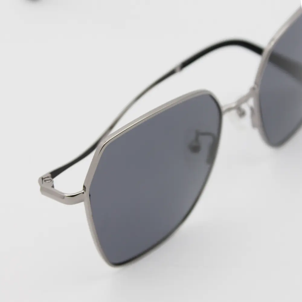 عینک آفتابی زنانه فلزی