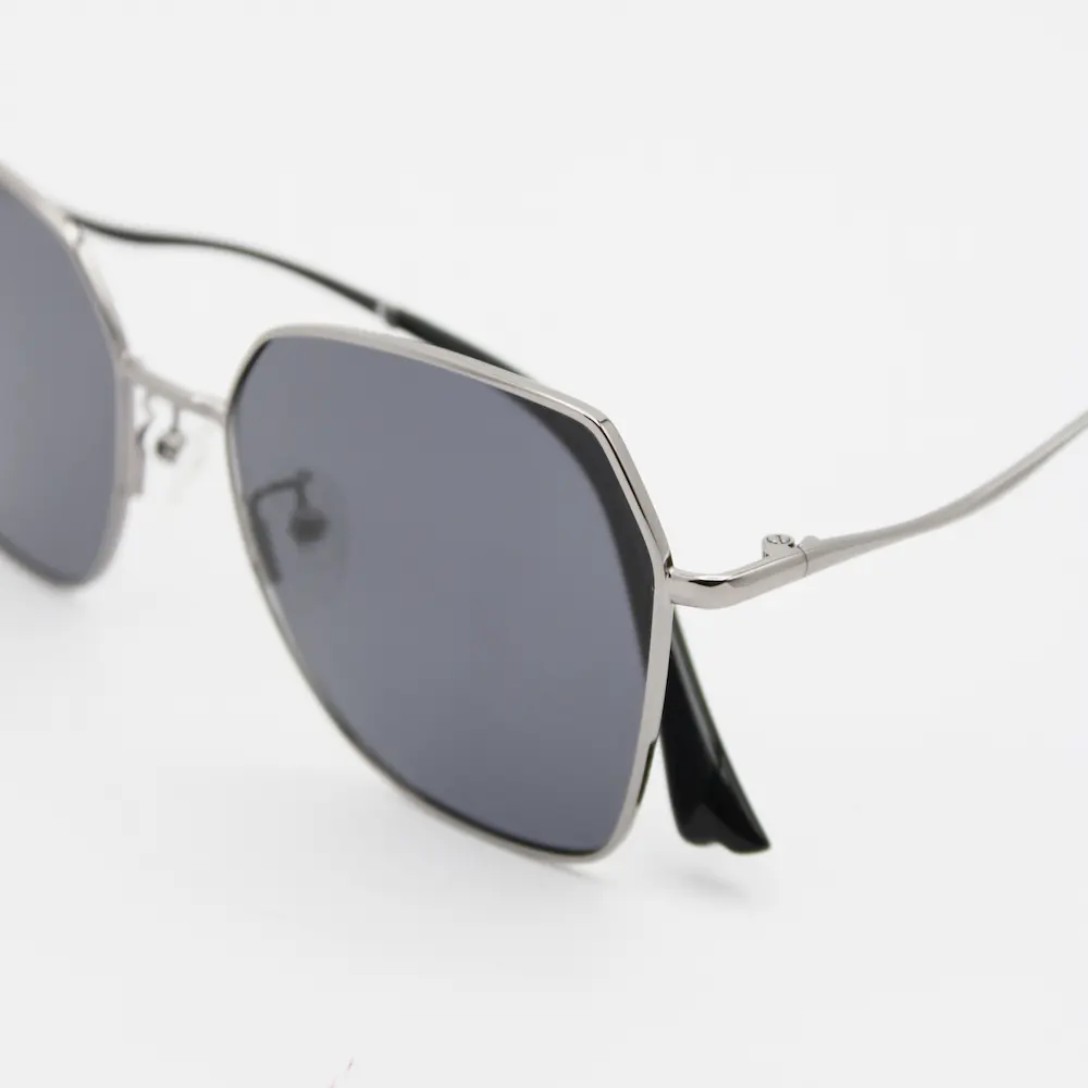 عینک آفتابی زنانه فلزی