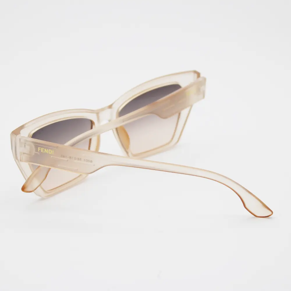 عینک آفتابی زنانه فندی مدل 6001