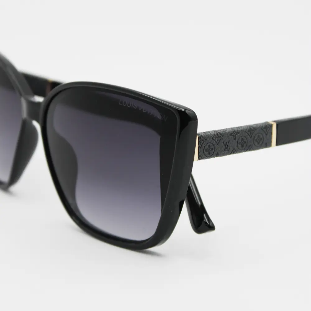 عینک آفتابی زنانه لویی ویتون مدل 1007