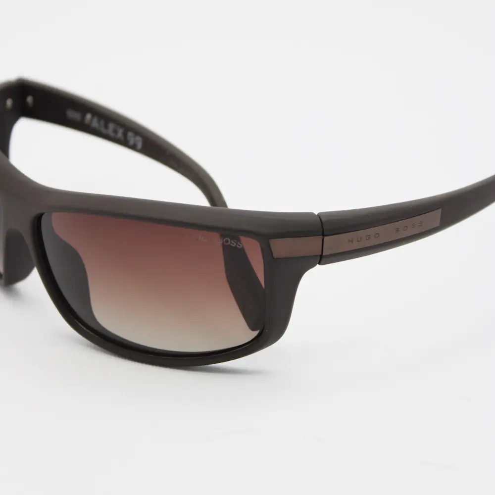 عینک آفتابی مردانه هوگوباس مدل 0338