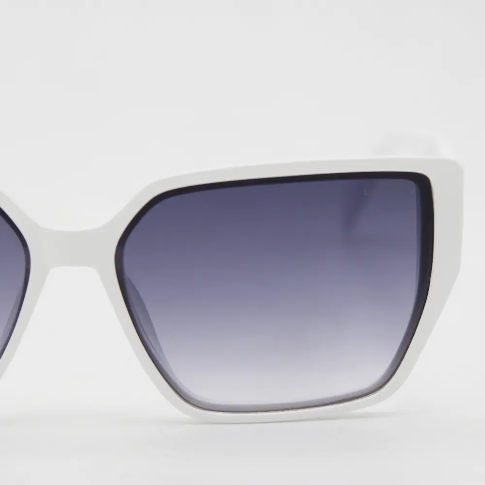 عینک آفتابی_زنانه کارتیر مدل 89011