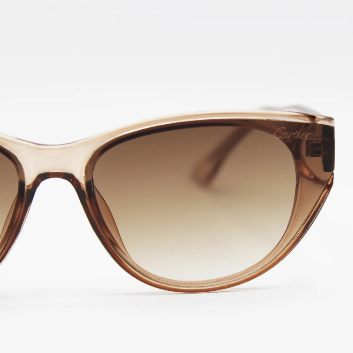 عینک آفتابی زنانه کارتیر (Cartier) مدل 58201