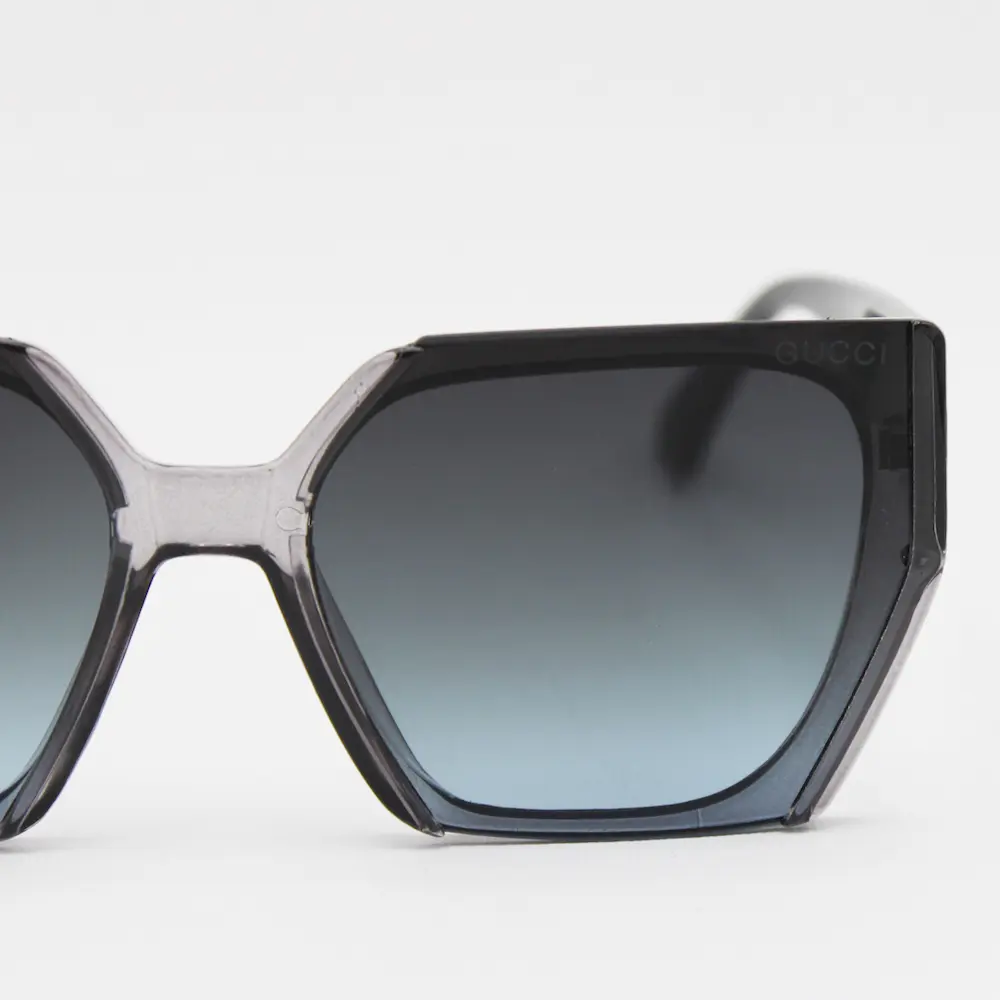 عینک آفتابی زنانه گوچی (Gucci) مدل 8920