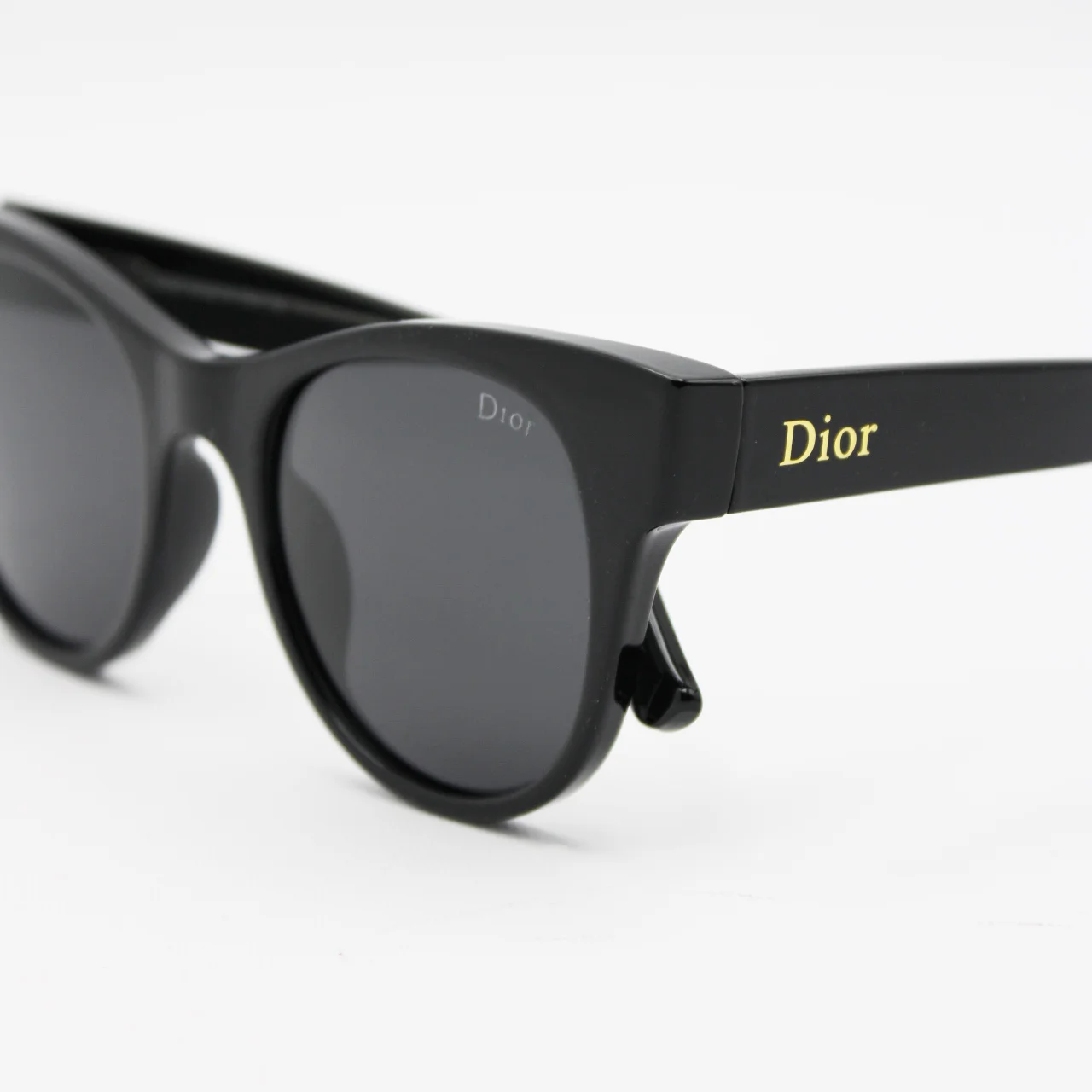 عینک آفتابی زنانه دیور (dior) مدل 58967