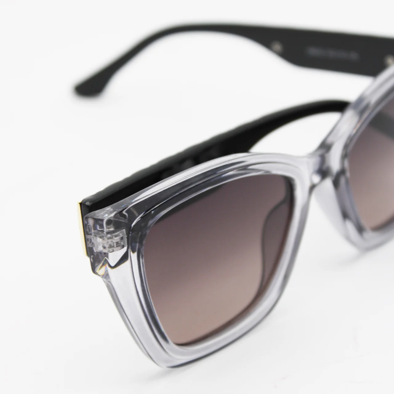 عینک آفتابی زنانه شنل (Chanel) مدل 89032