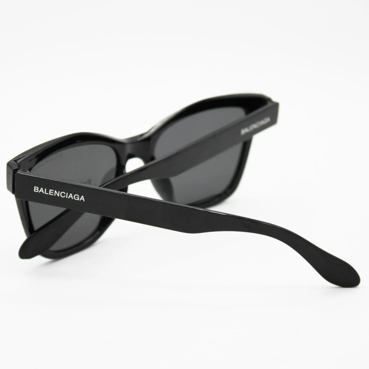عینک آفتابی زنانه بالانسیاگا (Balenciaga) مدل 82526