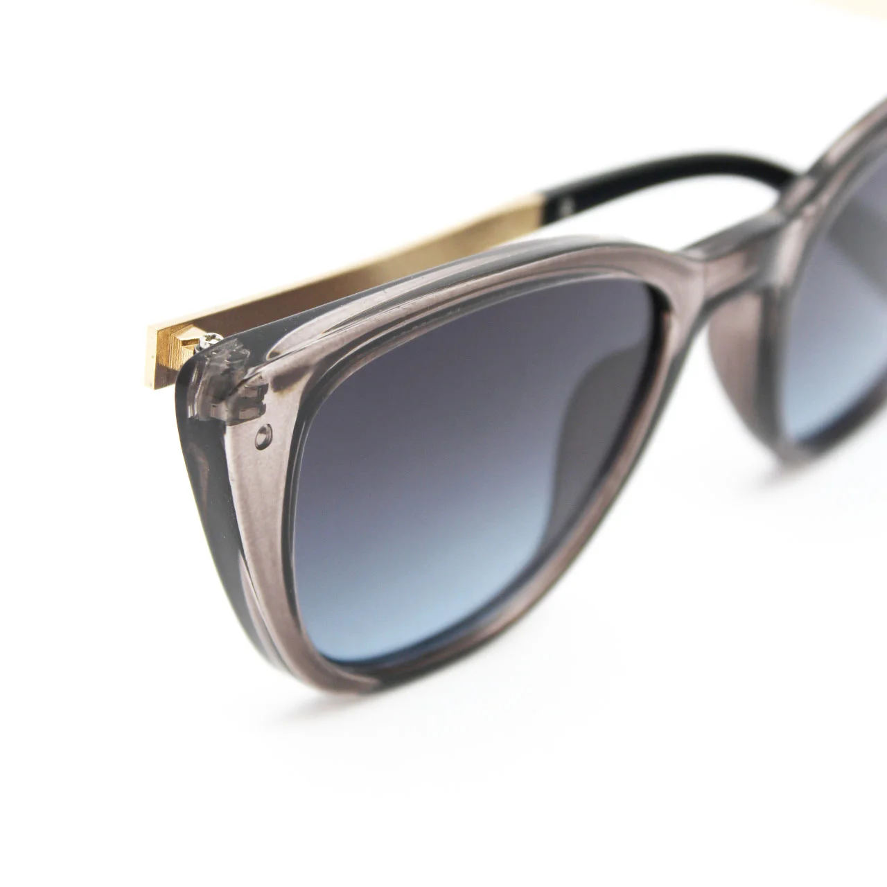 عینک آفتابی زنانه جیمی چو (Jimmy Choo) مدل 88146