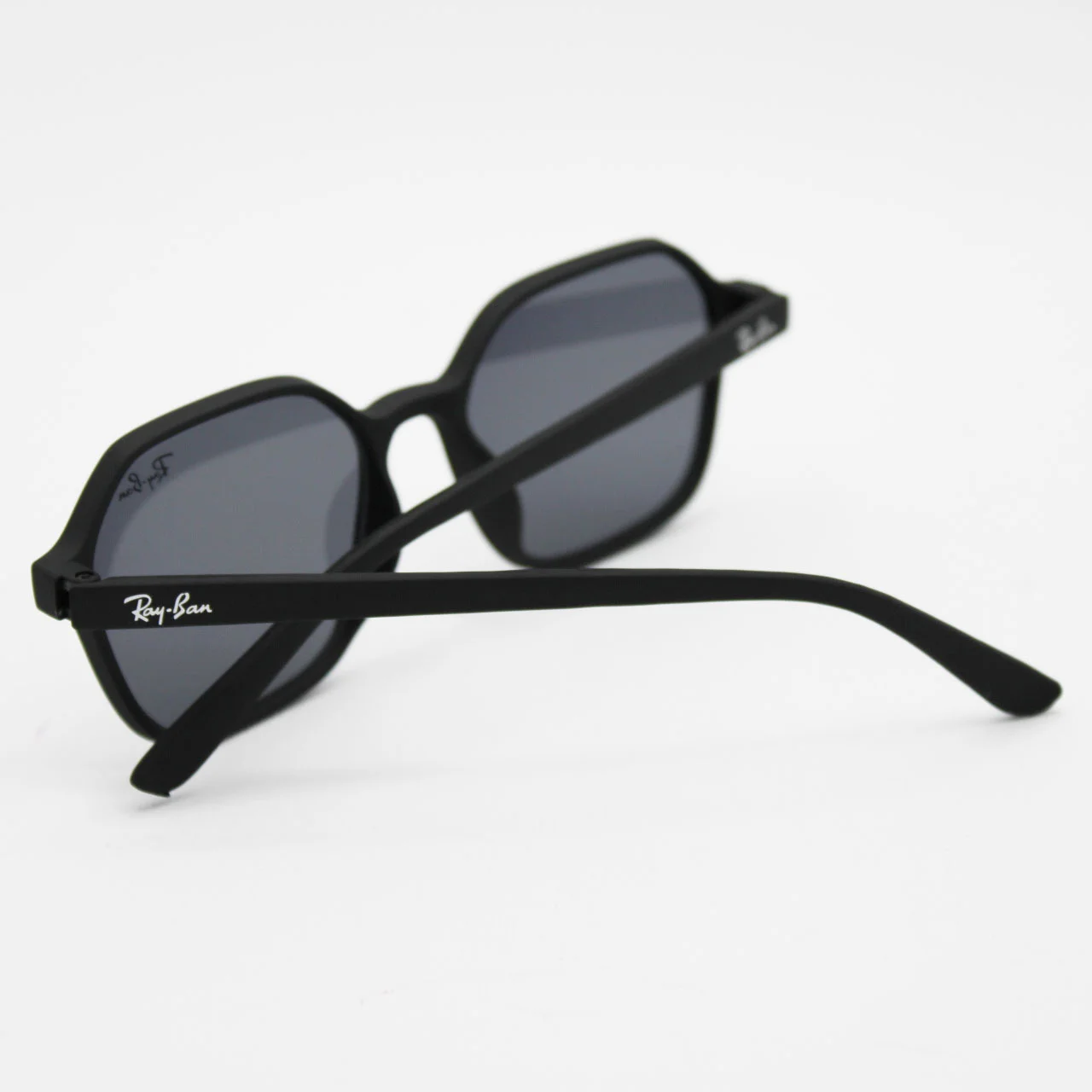 عینک آفتابی مردانه ریبن (Ray Ban) مدل 82512