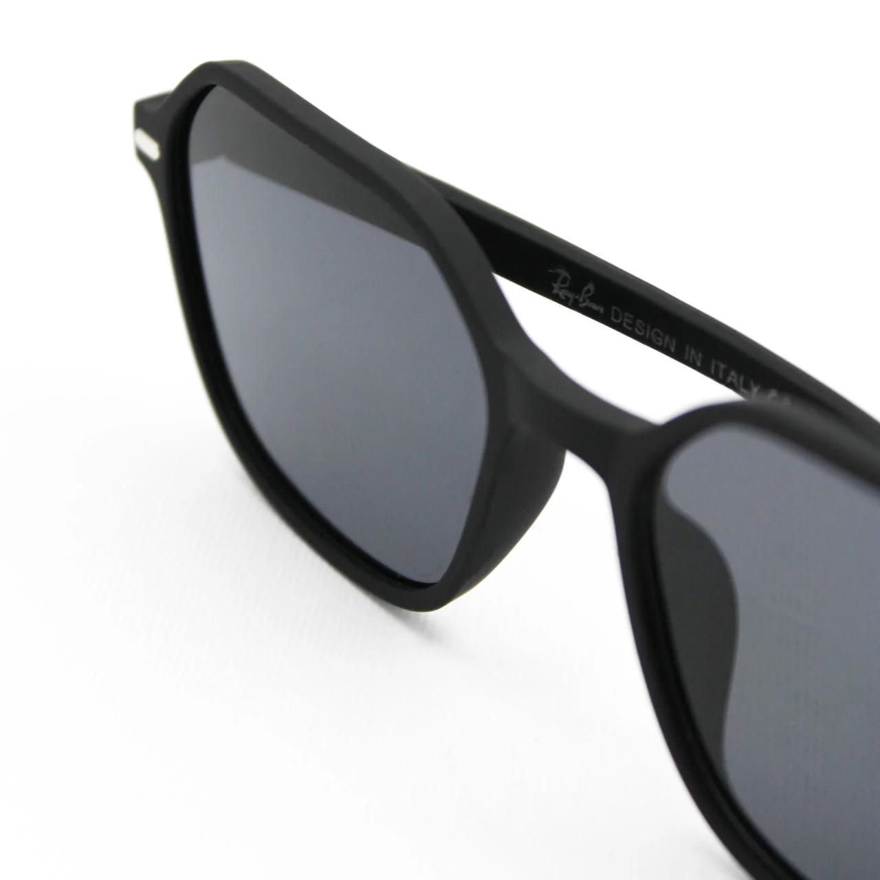 عینک آفتابی مردانه ریبن (Ray Ban) مدل 82512