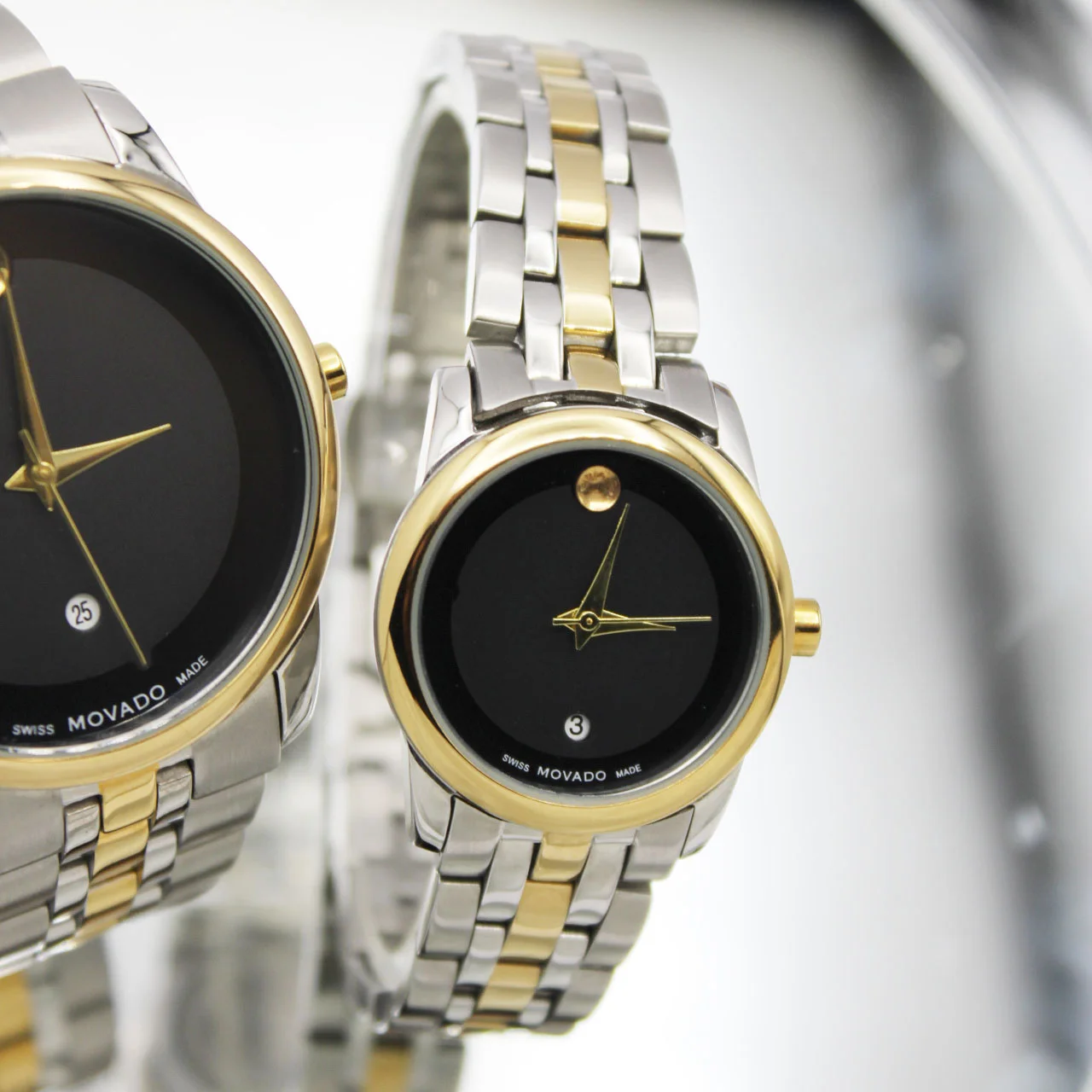 ساعت ست زنانه و مردانه موادو (Movado) مدل 2045