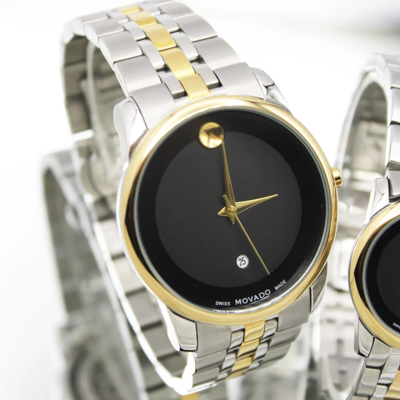 ساعت ست زنانه و مردانه موادو (Movado) مدل 2045