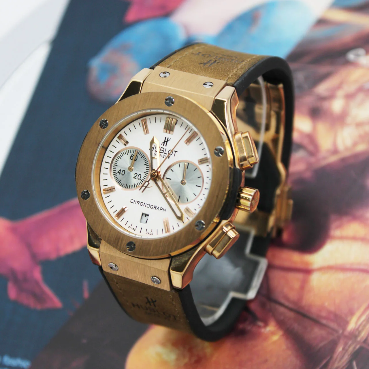 ساعت زنانه هابلوت (Hublot) مدل 30